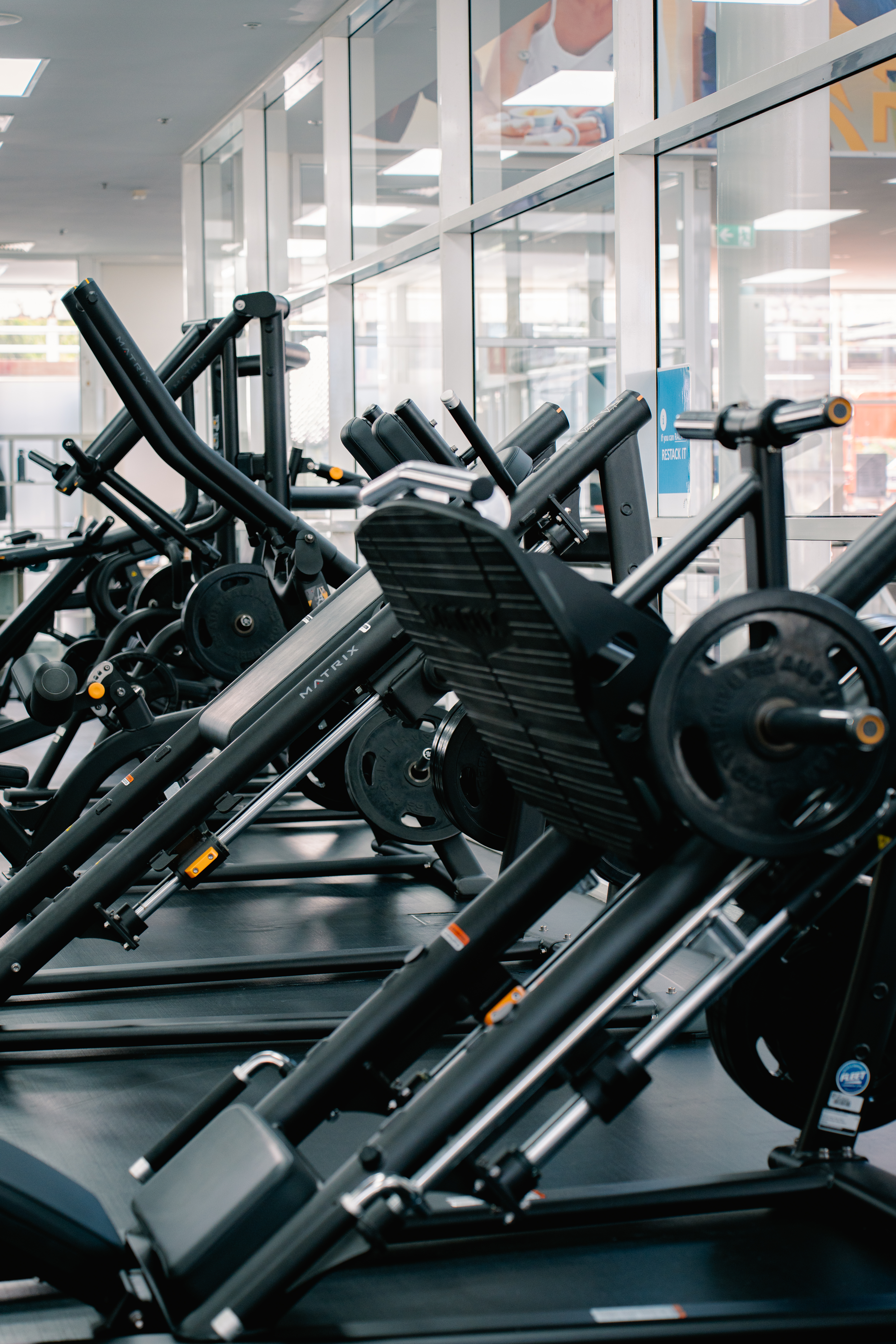 A close up photo of a weight machine
